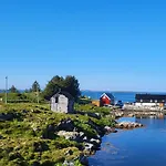 Arctic Lofoten Retreat - Enjoy The Silence! Hébergement de vacances *