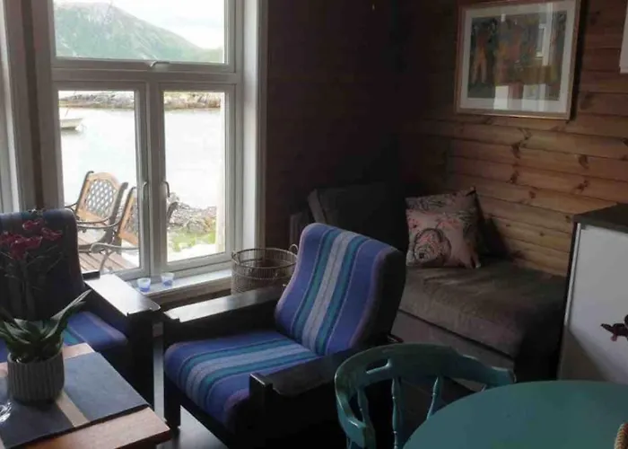 Arctic Lofoten Retreat - Enjoy The Silence! Semesterbostad