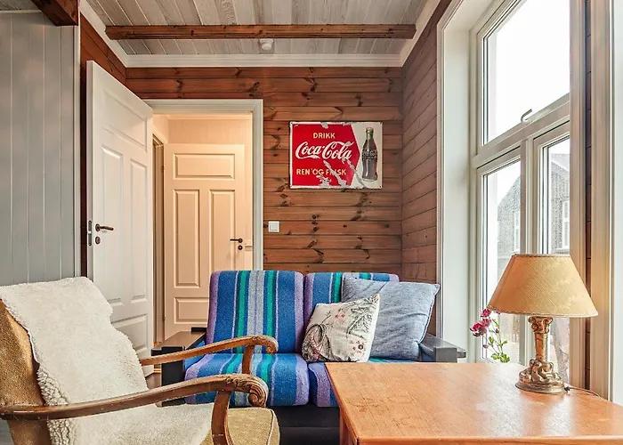 Arctic Lofoten Retreat - Enjoy The Silence! Semesterbostad